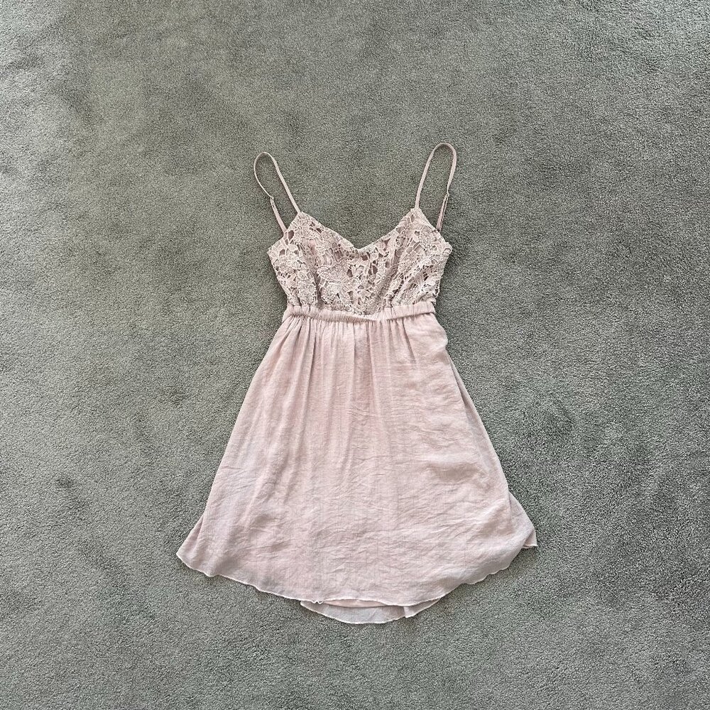 Pink Summer Dress with Lace Detail